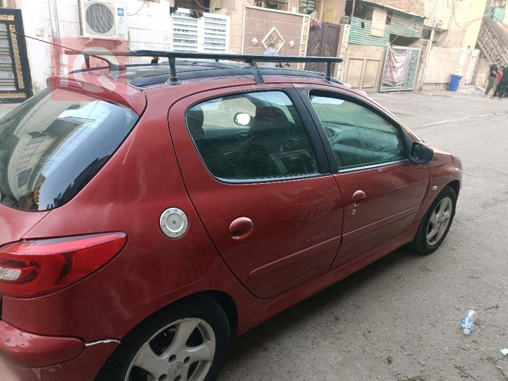 بيجو 206